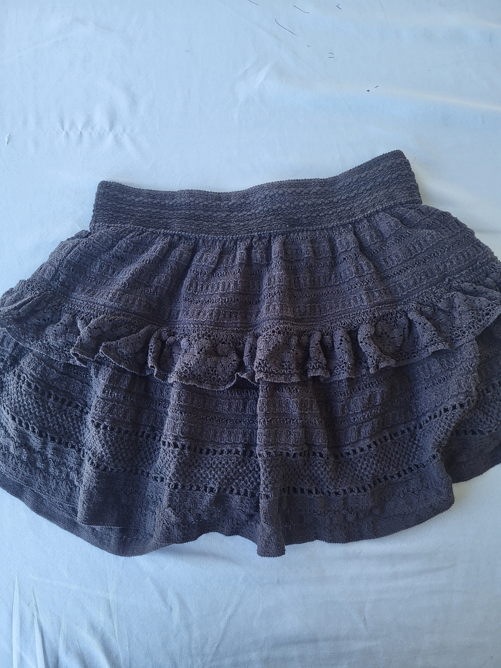 Aerie Cottagecore Crochet Lace Tiered Ruffle Mini Skirt Charcoal Gray